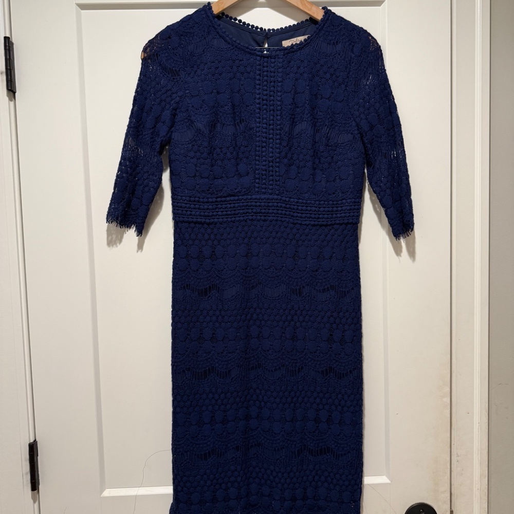 Dress - Picture 5 of 5